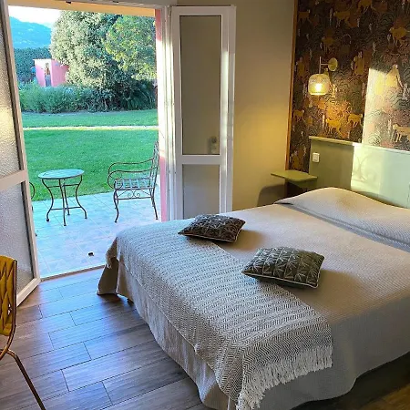 Hotel Du Pont De L'Oso Hotel 3*