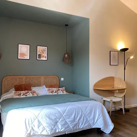 Hotel Du Pont De L'Oso Hotel 3*