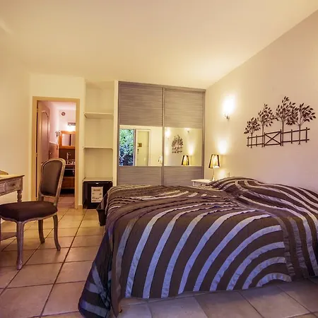 Hotel Hotel Du Pont De L'Oso Lecci