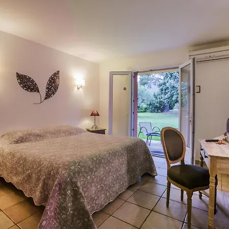Hotel Du Pont De L'Oso Lecci