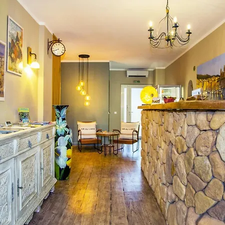 Hotel Du Pont De L'Oso Hotel Lecci